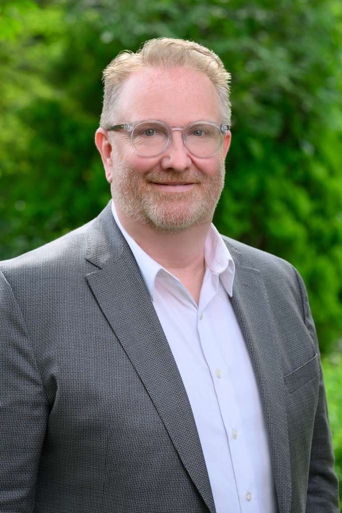 headshot of Lee Turpin of Laseter Development Group Build-to-Rent development firm